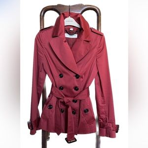 *LIKE NEW* Burberry Trench